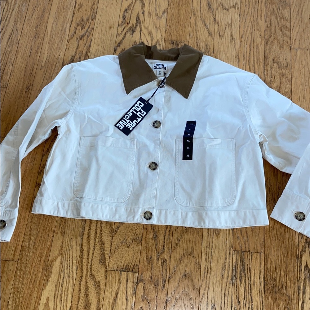 Future Collective - Women's
Cropped Chore Jacket - Future
Collective C Cream - Picture 6 of 6
